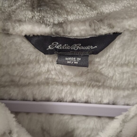 Eddie Bauer Womens Fleece Pullover M Snowflake Pattern Half-Zip Kangaroo Pocket - Picture 3 of 9